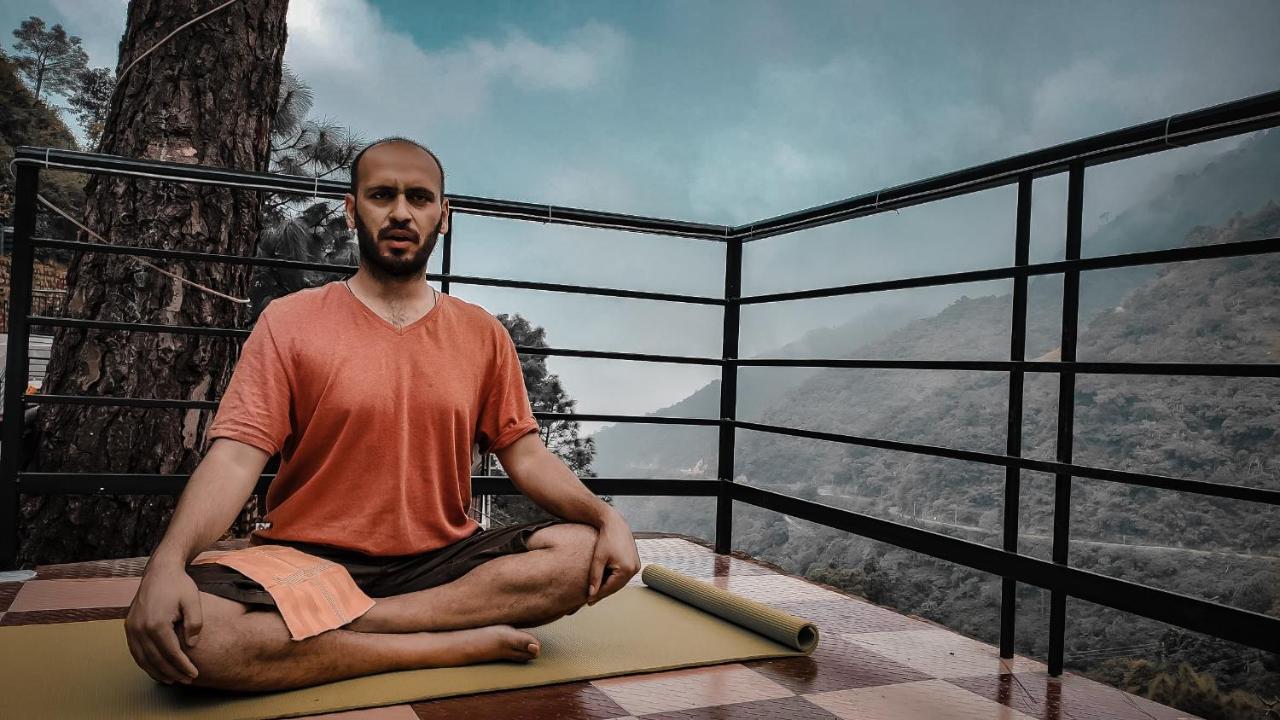 Safarmaina Resort Kasauli Kültér fotó