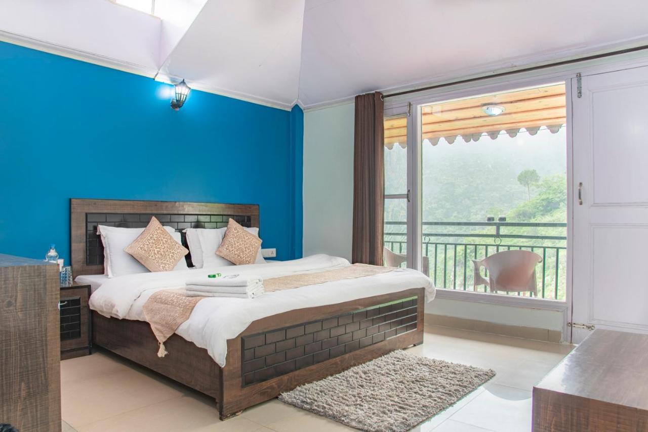 Safarmaina Resort Kasauli Kültér fotó