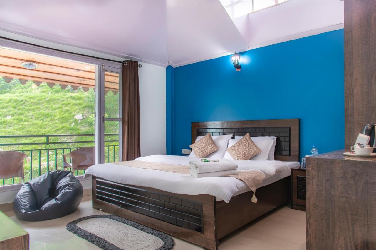 Safarmaina Resort Kasauli Kültér fotó