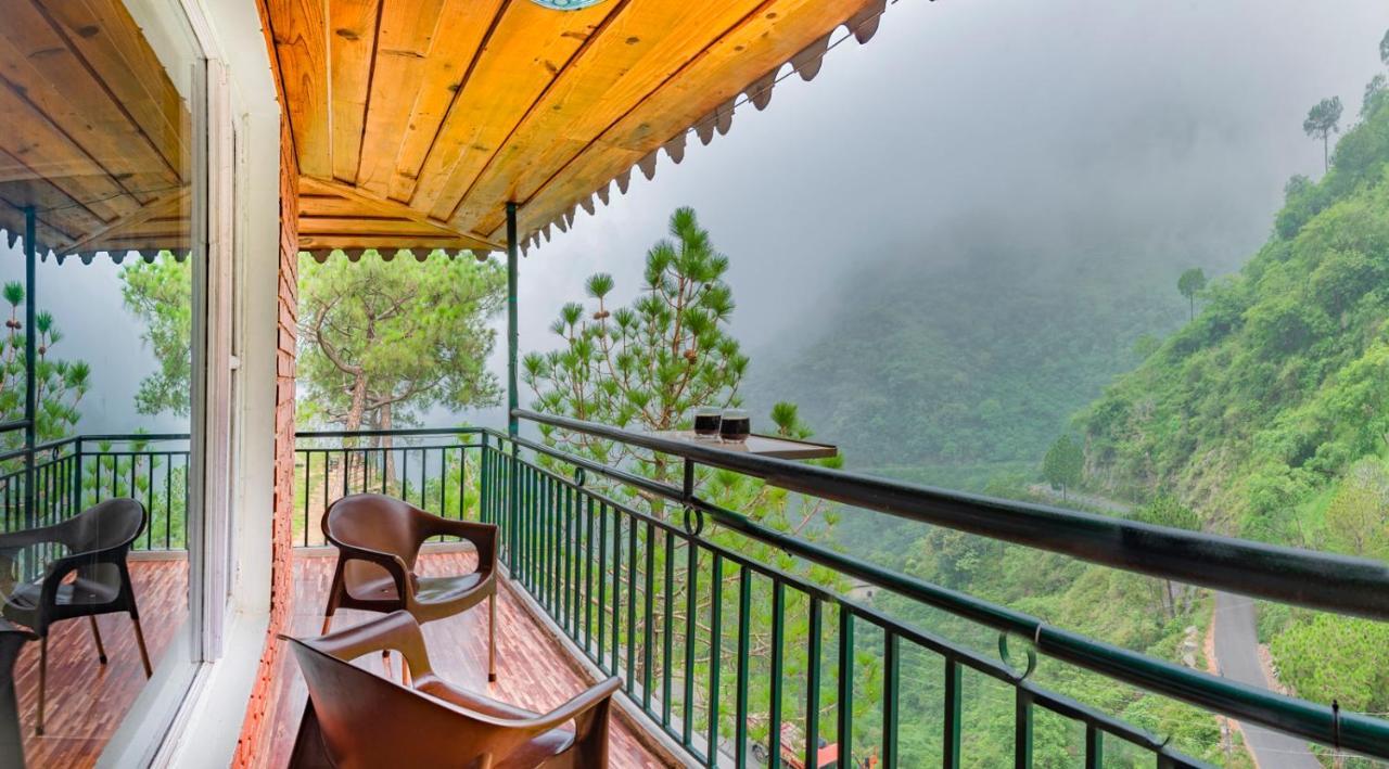 Safarmaina Resort Kasauli Kültér fotó