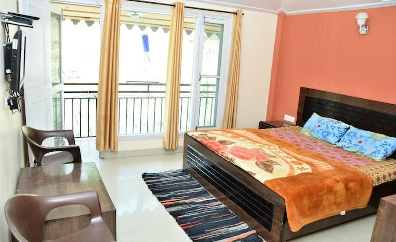 Safarmaina Resort Kasauli Kültér fotó
