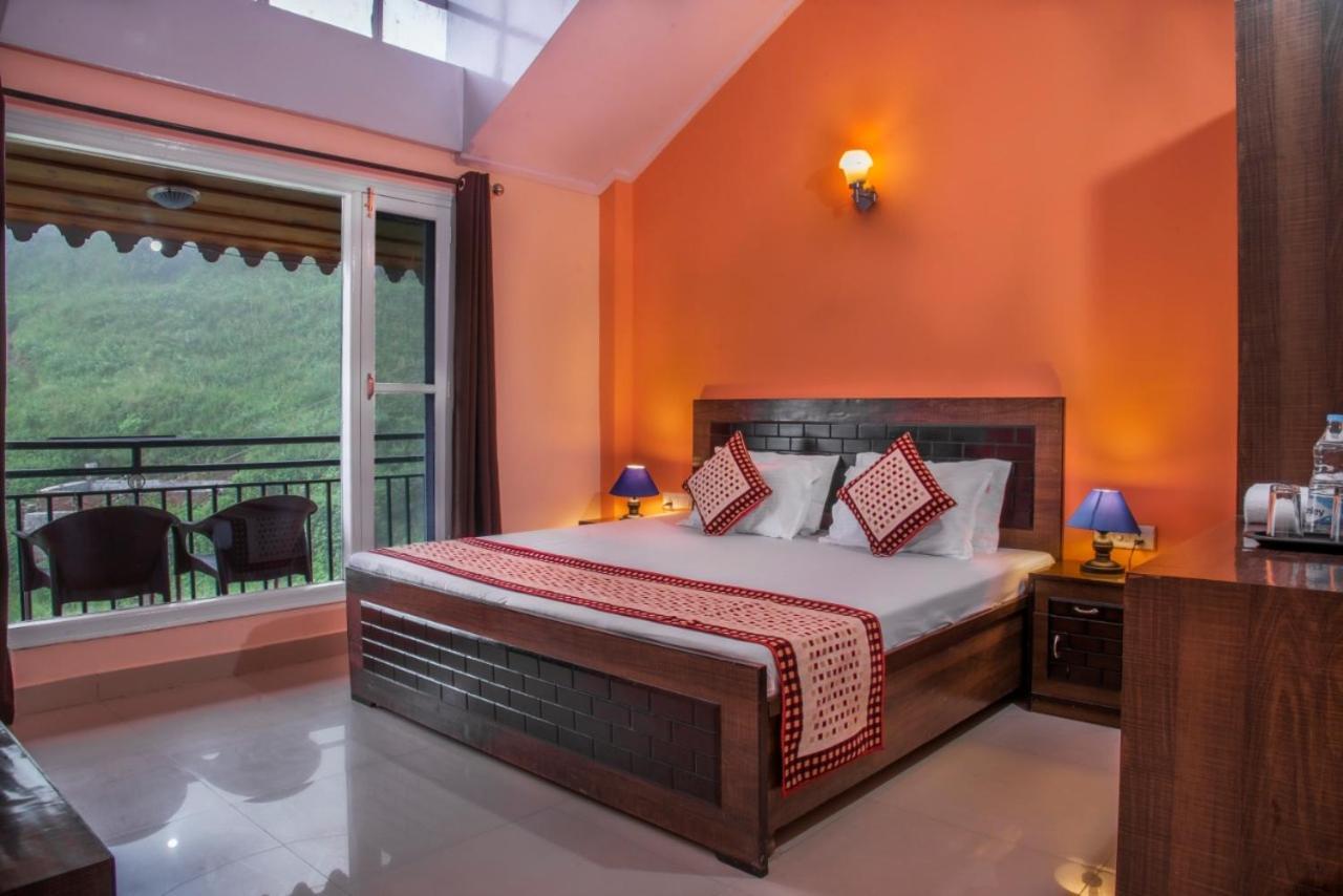 Safarmaina Resort Kasauli Kültér fotó